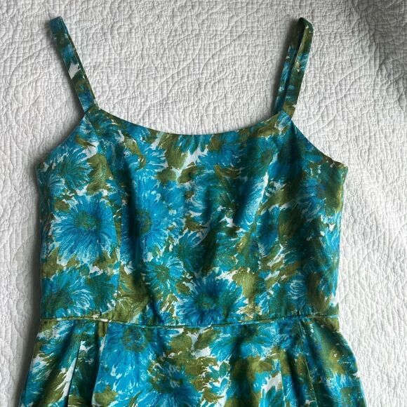 Talbots Fit Flare Green Teal Floral 100% Cotton Strap feminine Summer Dress 8P - Picture 9 of 11
